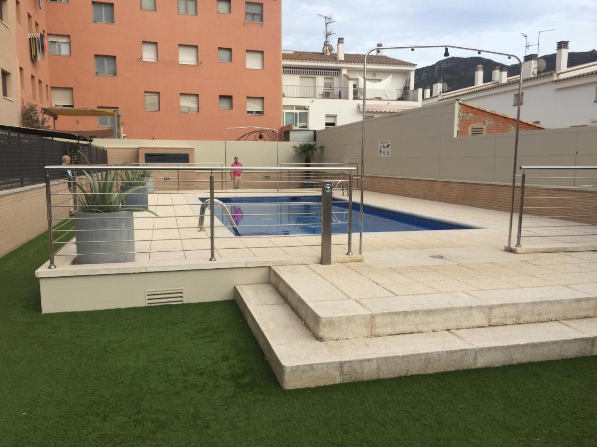 Appartement Standing 58M Plage A 3Mn En Voiture Roses Dış mekan fotoğraf