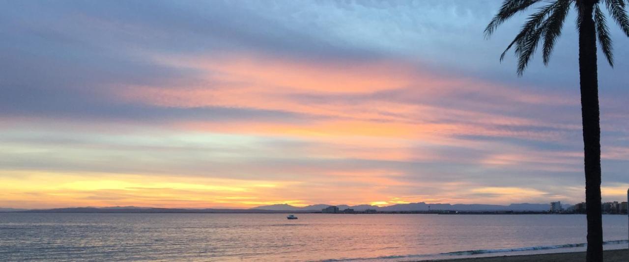 Appartement Standing 58M Plage A 3Mn En Voiture Roses Dış mekan fotoğraf