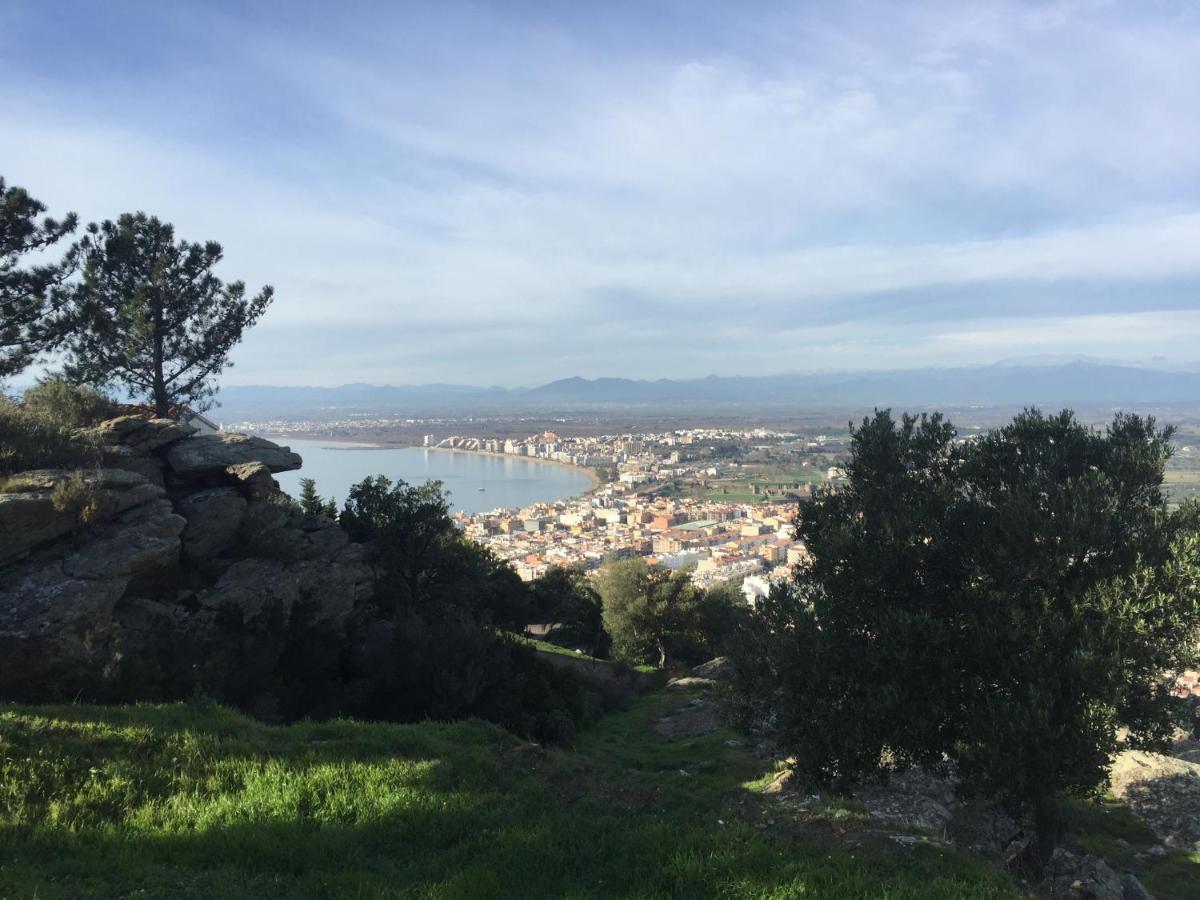 Appartement Standing 58M Plage A 3Mn En Voiture Roses Dış mekan fotoğraf