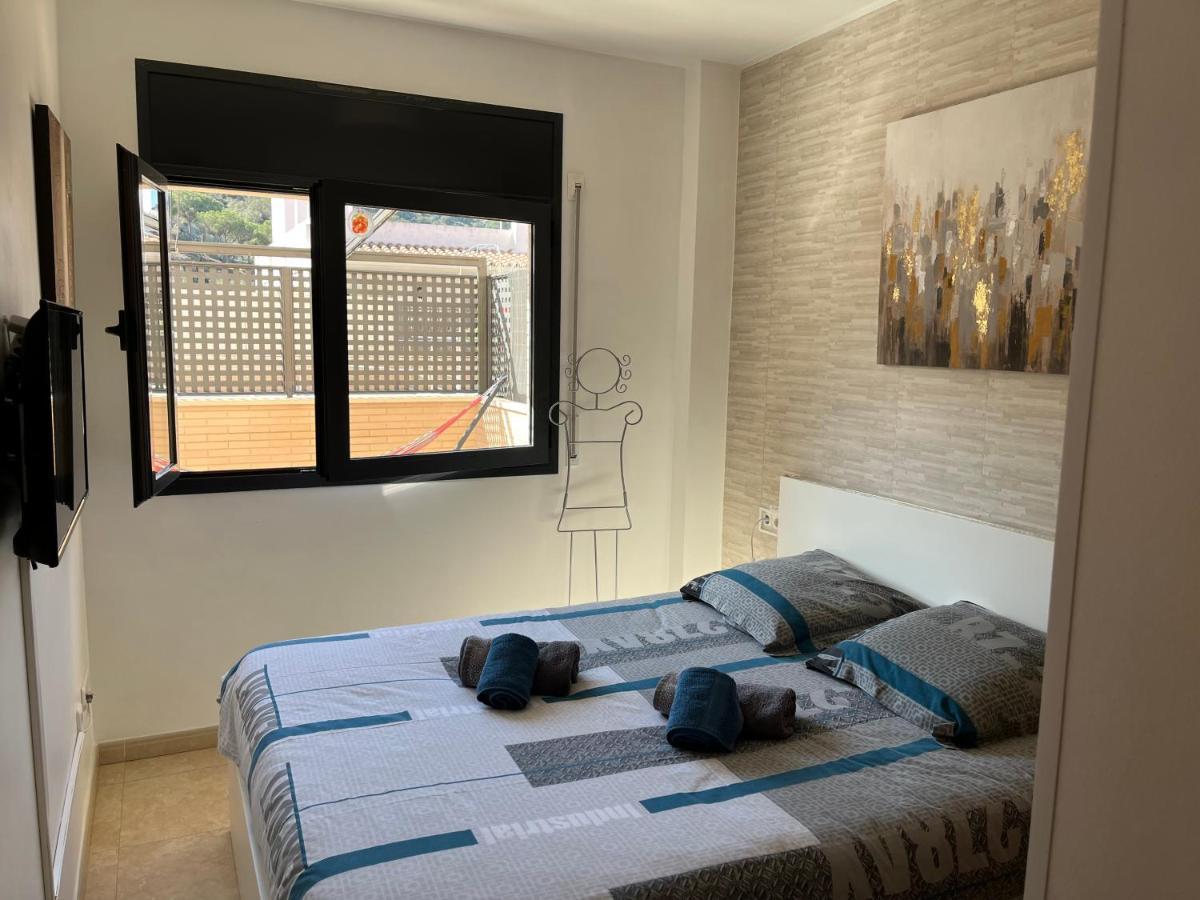 Appartement Standing 58M Plage A 3Mn En Voiture Roses Dış mekan fotoğraf