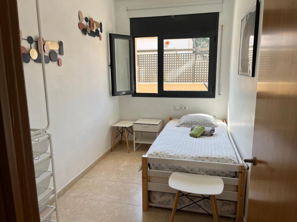 Appartement Standing 58M Plage A 3Mn En Voiture Roses Dış mekan fotoğraf